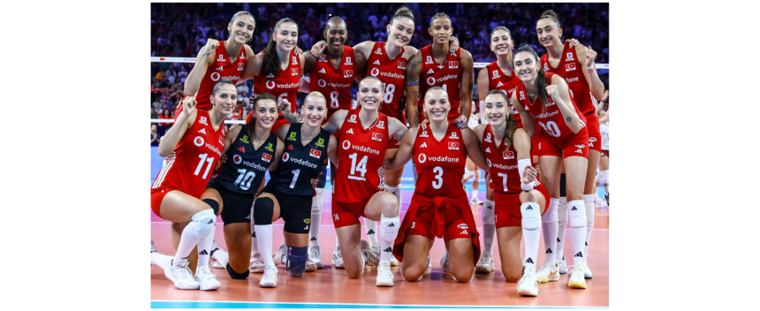 EuroVolley 2026 Heyecanı Başladı: Filenin Sultanları’ndan Net Skor! İlk Gün Oynanan Diğer Maçların Sonuçları